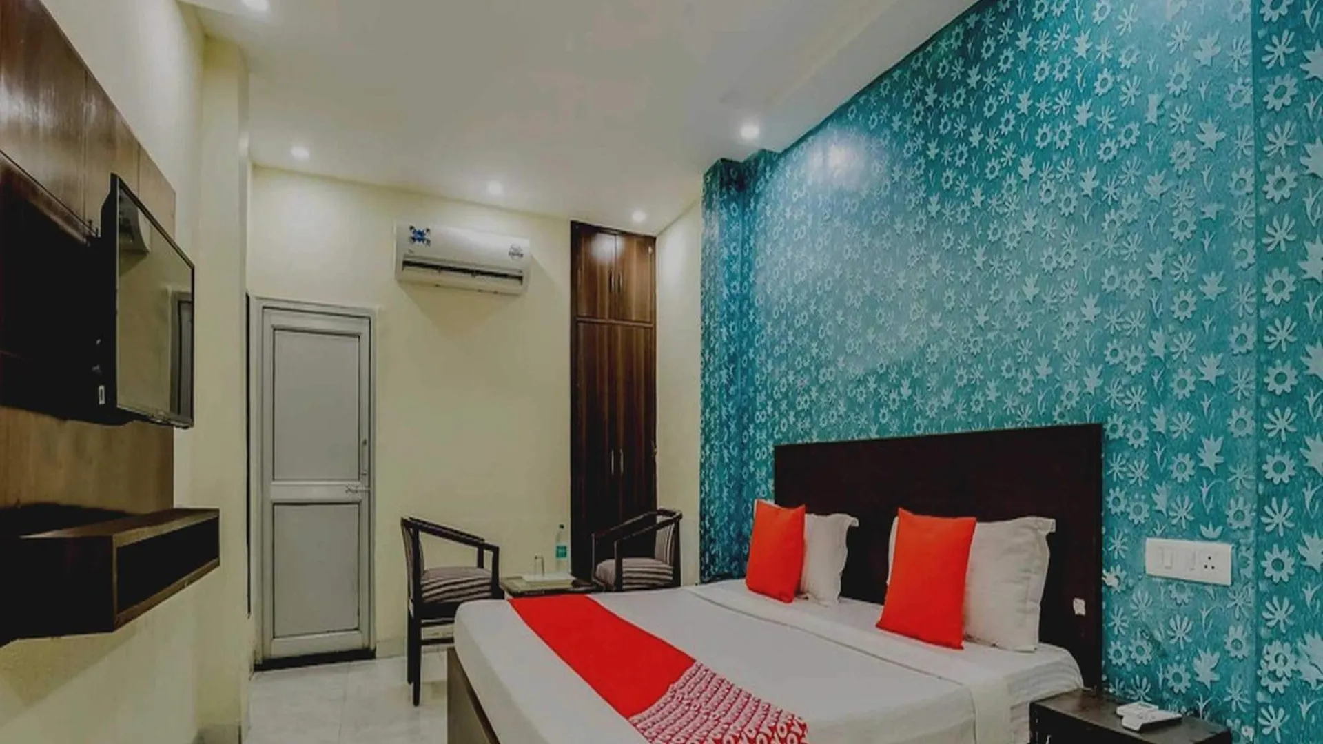 ****  Hotel O Alpine India