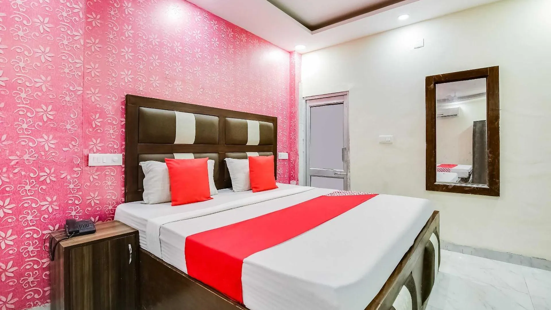 ****  Hotel O Alpine India