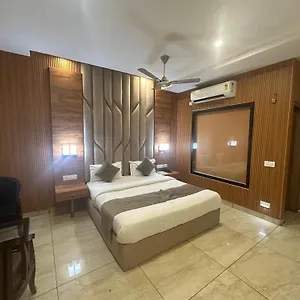 Destination Zirakpur
