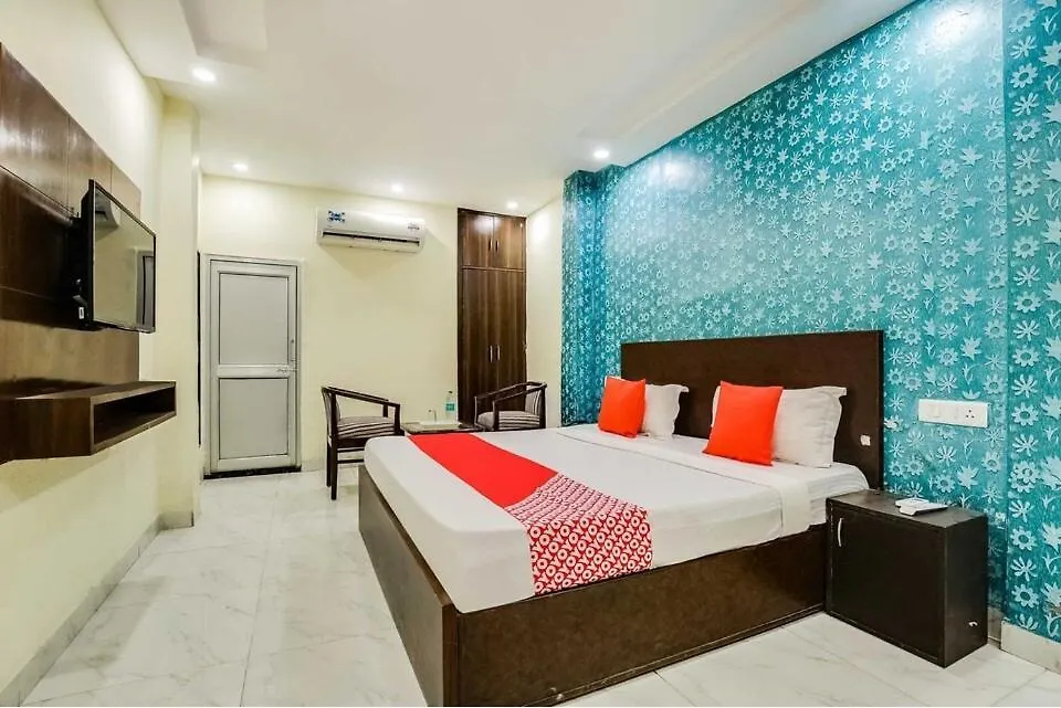****  Hotel O Alpine India